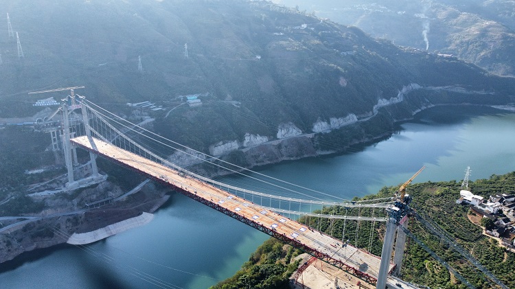 凌江飛架，來看一場絢麗的 “空中之舞”！——黑水河特大橋順利合龍